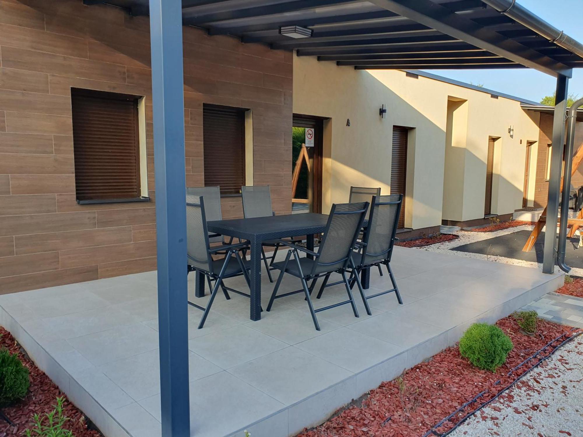 H&H Apartments Poroszló Zewnętrze zdjęcie